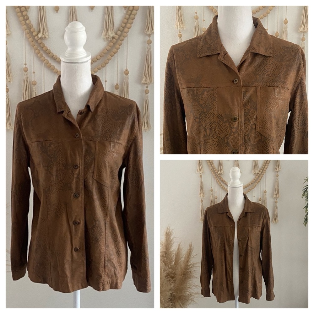 Chicos brown microsuede snake skin jacket shirt shacket faux suede shacket sz 1